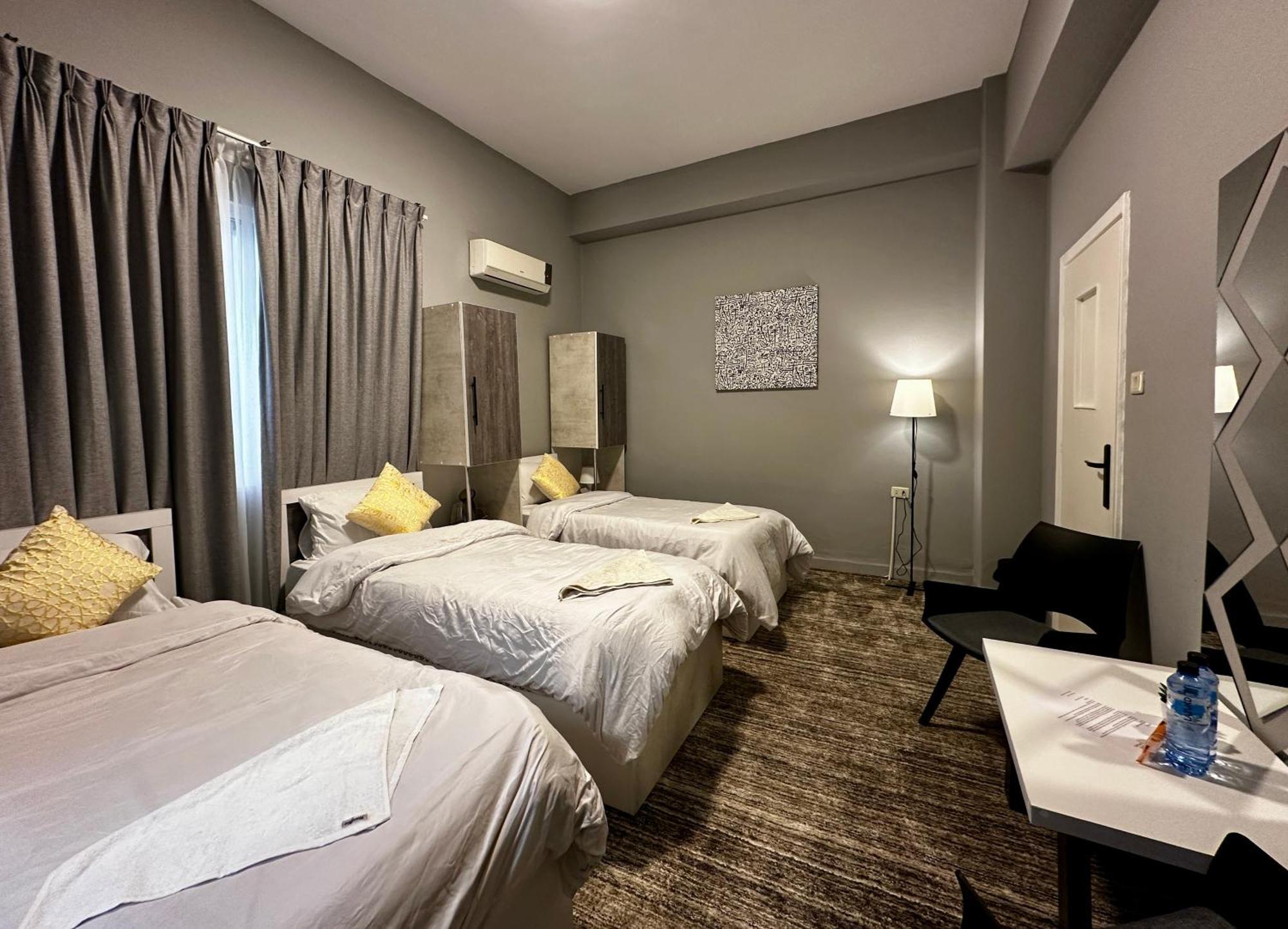 Beit Ahlan Hotel Amman Eksteriør billede