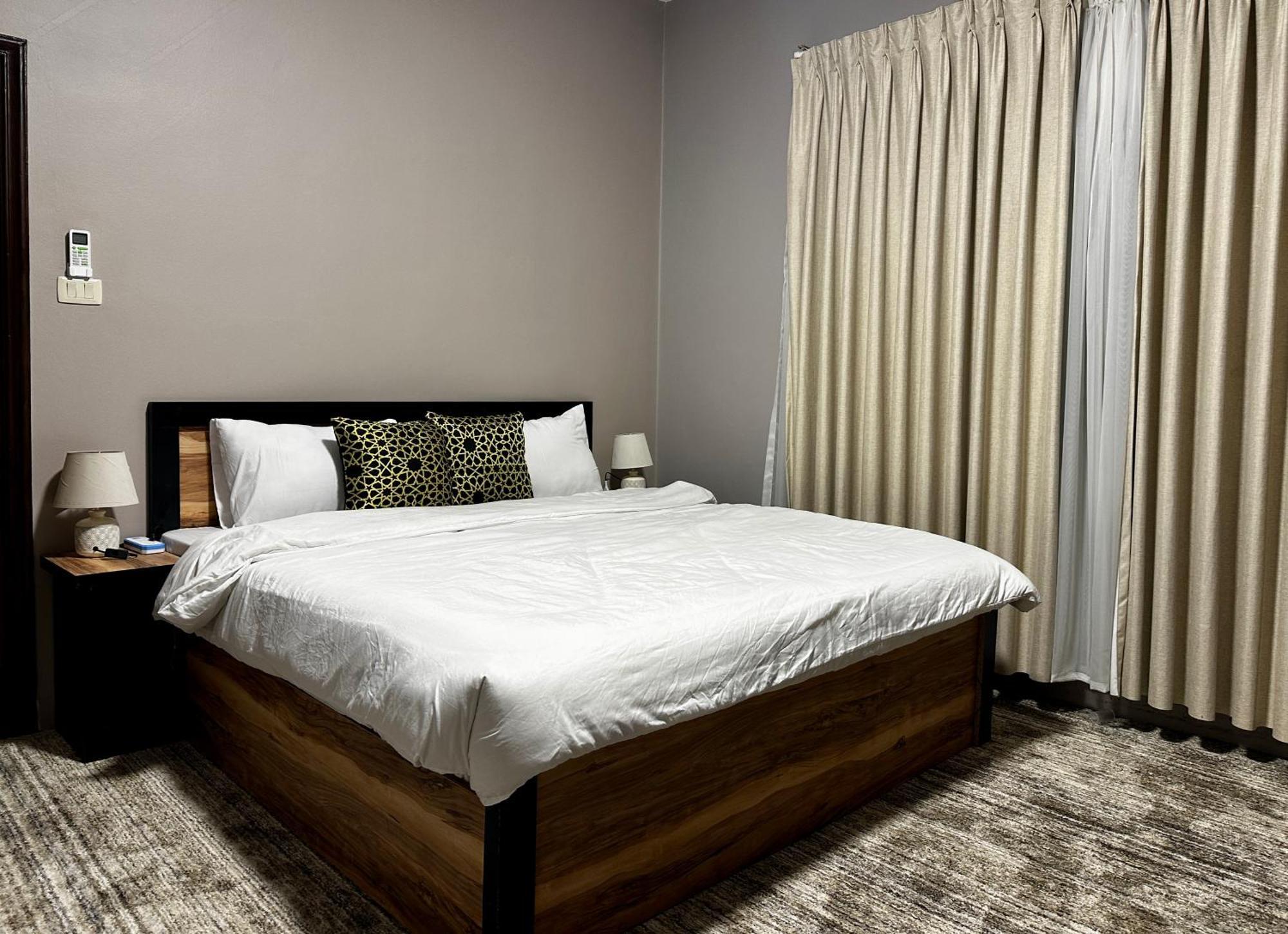 Beit Ahlan Hotel Amman Eksteriør billede