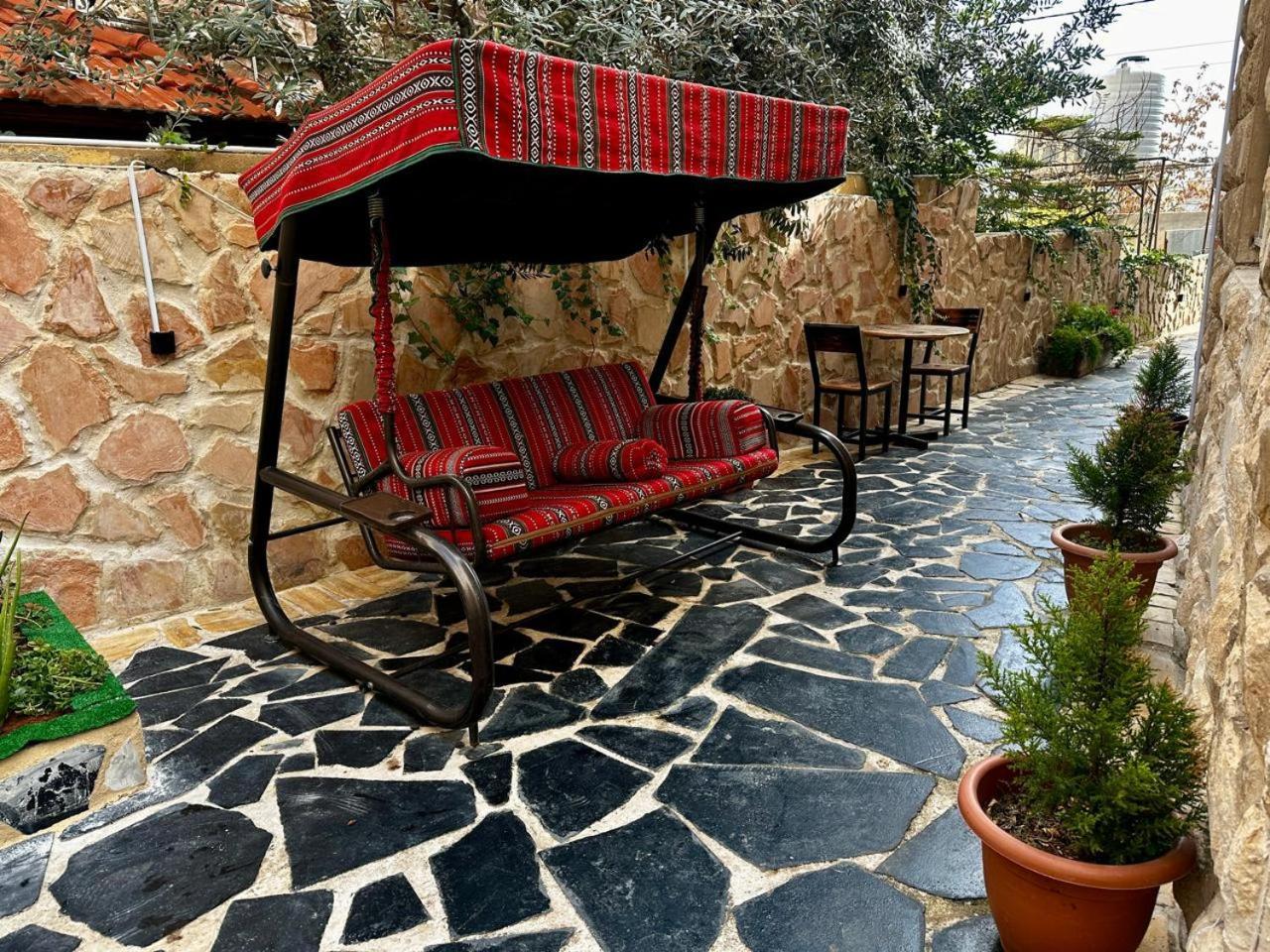 Beit Ahlan Hotel Amman Eksteriør billede