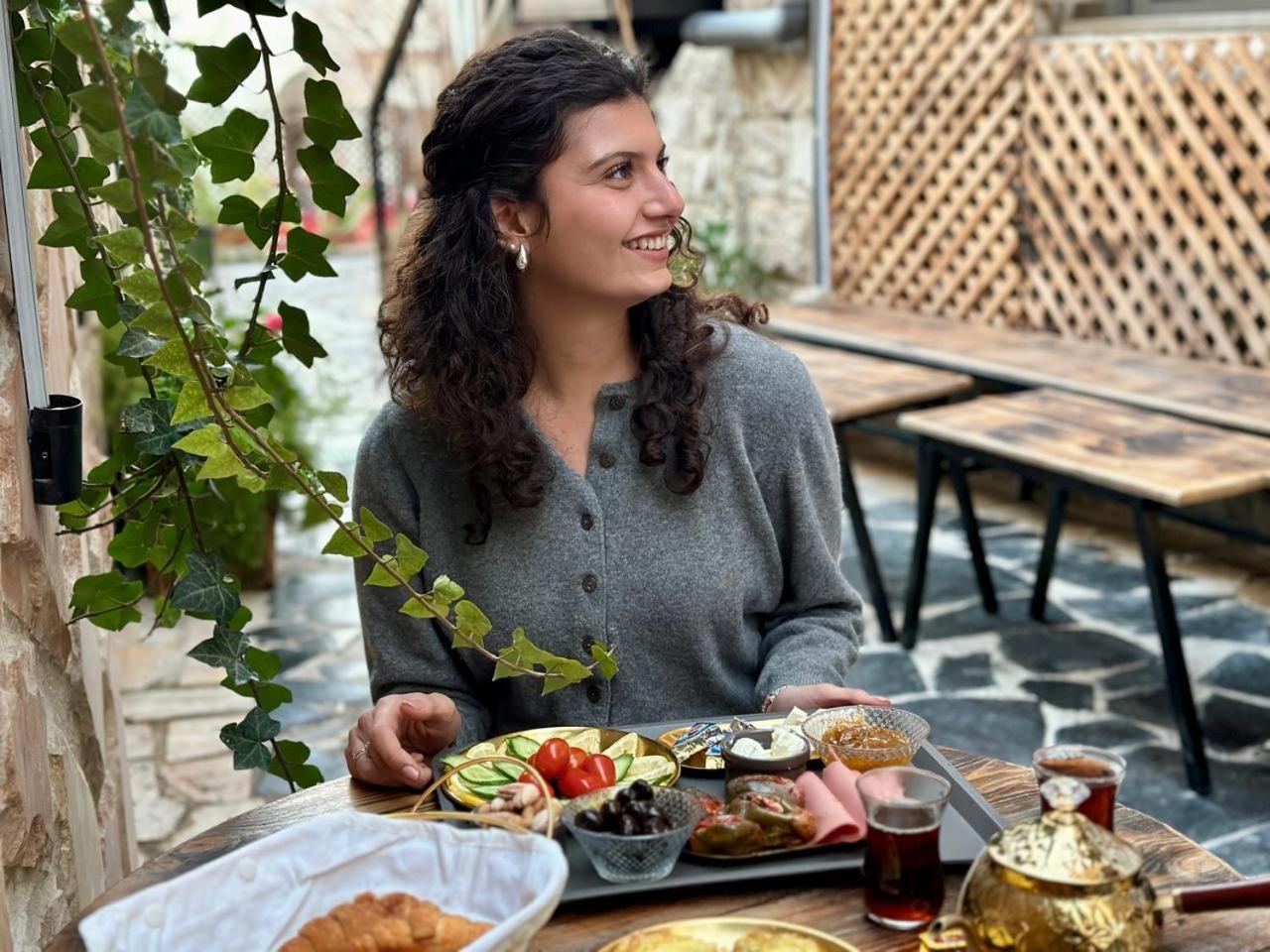 Beit Ahlan Hotel Amman Eksteriør billede